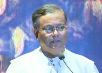 কান উৎসবে বঙ্গবন্ধু বায়োপিকের ট্রেইলার উদ্বোধনে ফ্রান্সের পথে তথ্যমন্ত্রী