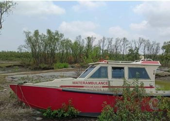 সন্দ্বীপে দ্রুত নৌযানের অভাবে প্রসূতির মৃত্যু, মুমূর্ষু রোগীদের পারাপার সঙ্কটে বাড়ছে মৃত্যুঝুঁকি