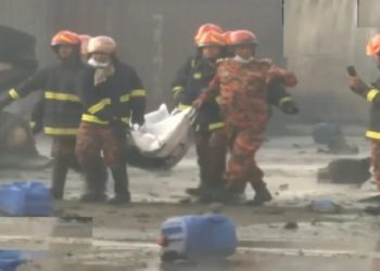 সীতাকুণ্ডের বিএম ডিপোর অগ্নিকাণ্ডে হতাহতদের সহায়তার ঘোষণা, নিহত ৪১, আগুন নিয়ন্ত্রণে সেনাবাহিনী