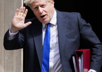 নানা নাটকীয়তার পর বরিস জনসনের পদত্যাগ