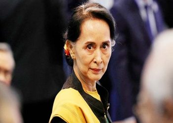 দুর্নীতির মামলায় মিয়ানমারে সু চিকে আরও তিন বছরের কারাদণ্ড