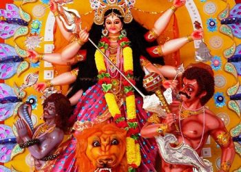 নিরাপত্তার আশ্বাসেও শঙ্কা/ সাড়ম্বরে ২০২২ সালের শারদীয় দুর্গাপূজা শুরু