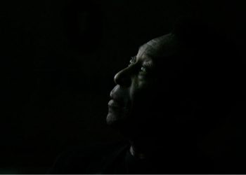 পৃথিবী থেকে বিদায় নিলেন ফুটবলের রাজা পেলে, শোকাহত ফুটবল বিশ্ব