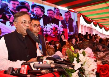 সরকারের পতন ঘটাতে এসে বিএনপি নিজেদের পতন ঘটিয়েছে: তথ্যমন্ত্রী