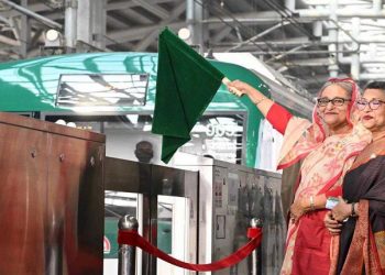 স্বপ্নের মেট্রোরেল উদ্বোধন  করলেন প্রধানমন্ত্রী