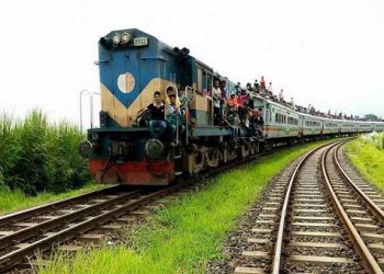 রেল ভ্রমণে ভাড়া বৃদ্ধি অগ্রহণযোগ্য: ক্যাব