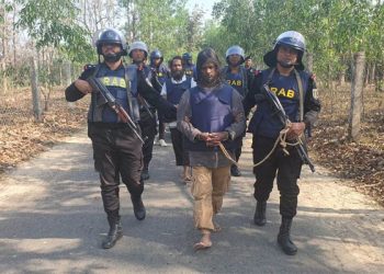 এবার রোহিঙ্গা ক্যাম্প এলাকা থেকে আনসার ফিল হিন্দালের ২ জঙ্গি গ্রেপ্তার