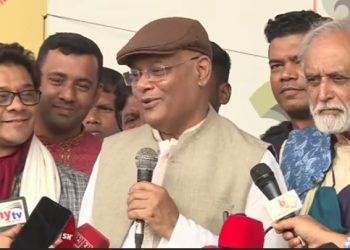 পাঠ্যপুস্তক নিয়ে বিভ্রান্তি ছড়ালে ব্যবস্থা; না পড়েই প্রতিক্রিয়া দিচ্ছেন মির্জা ফখরুল: তথ্যমন্ত্রী