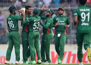 ইংল‍্যান্ডকে হোয়াইট ওয়াশ করে টি-২০-তে টাইগারদের স্মরণীয় জয়