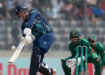 ইংল্যান্ডের কাছে দ্বিতীয় ম্যাচ হেরে সিরিজ পরাজয় নিশ্চিত করল বাংলাদেশ