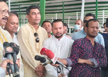 ঈদ জামাতের জমিয়তুল ফালাহ মসজিদের মাঠের প্রস্তুতি পরিদর্শনে সিটি মেয়র