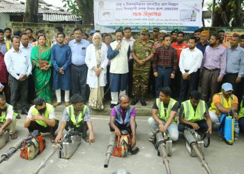 ২৪ ঘণ্টায় হাসপাতালে ভর্তি ৩০ ডেঙ্গু রোগী, মশা মারতে চসিকের ১০০ দিনের ক্রাশ প্রোগ্রাম