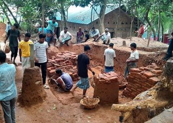 দেয়াঙ্গের প্রাচীন ইতিহাসের খোঁজে প্রত্নতাত্ত্বিক খনন