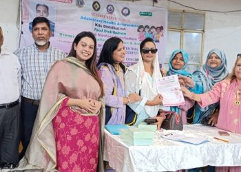 অক্টোবর সার্ভিস/ লায়ন্স ক্লাব অব চিটাগাং সেন্ট্রাল শাপলা ও প্রোগ্রেসিভ সাউথের ক্যান্সার, বয়ঃসন্ধিকালীন স্বাস্থ্যসেবা সহ সহায়তা বিতরণ